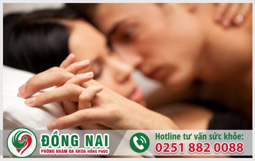 Quan hệ tình dục không an toàn là một trong những nguyên nhân gây viêm phụ khoa